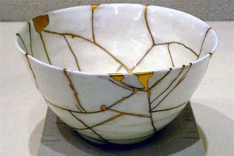  Kintsugi Vessel?: A Glimpse into the World of Yamaoka Yasushi's Ceramic Art